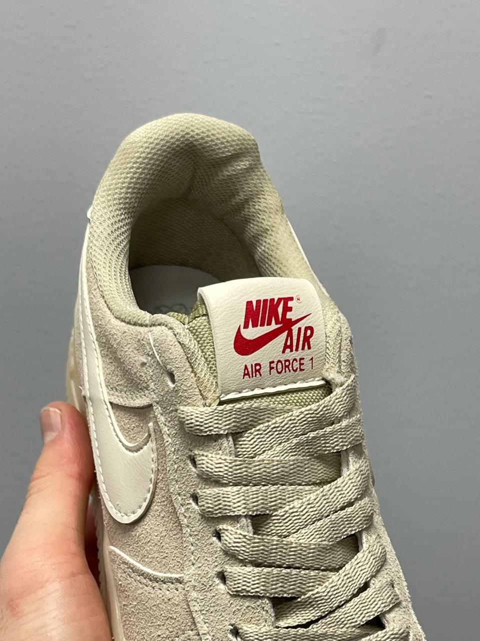Nike Air Force Low Beige