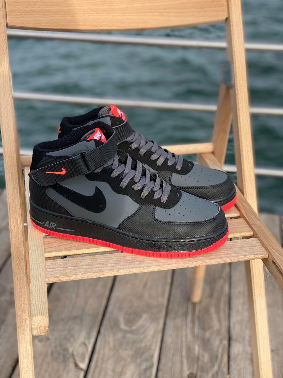 Nike Air Force 1 Black Red
