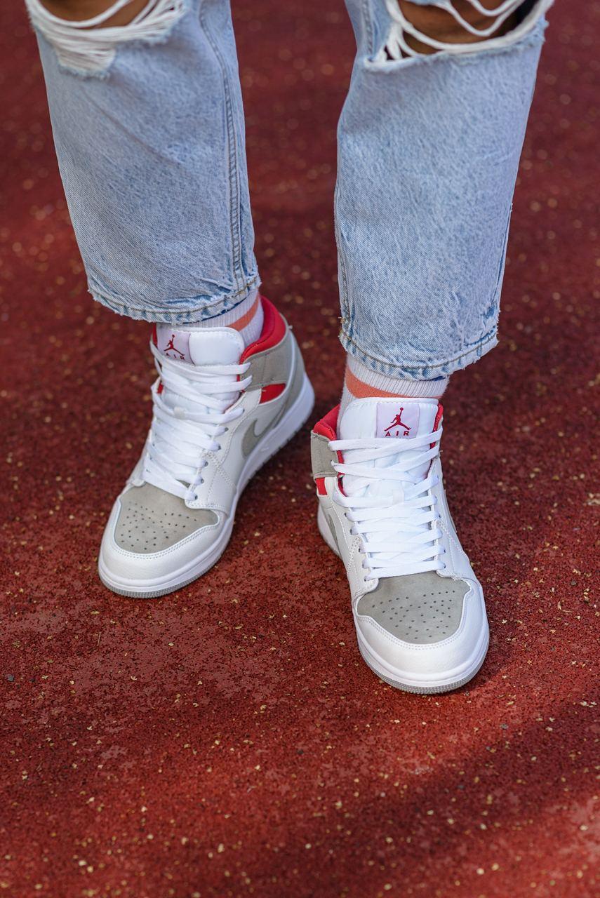 Nike Air Jordan 1 Retro Mid Grey White Red