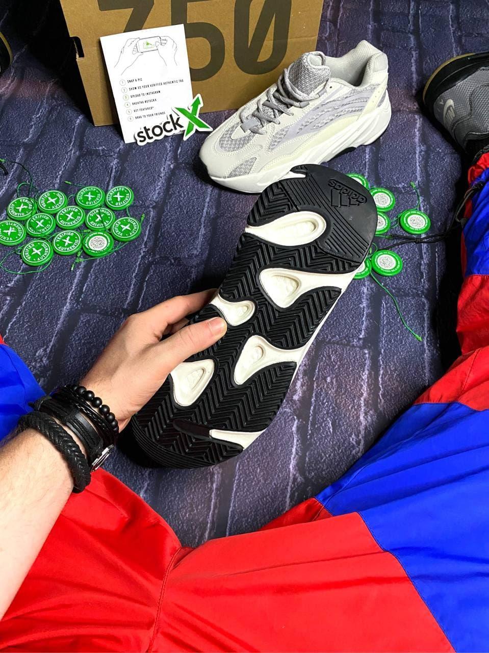 Adidas Yeezy Boost 700 V1 White Grey