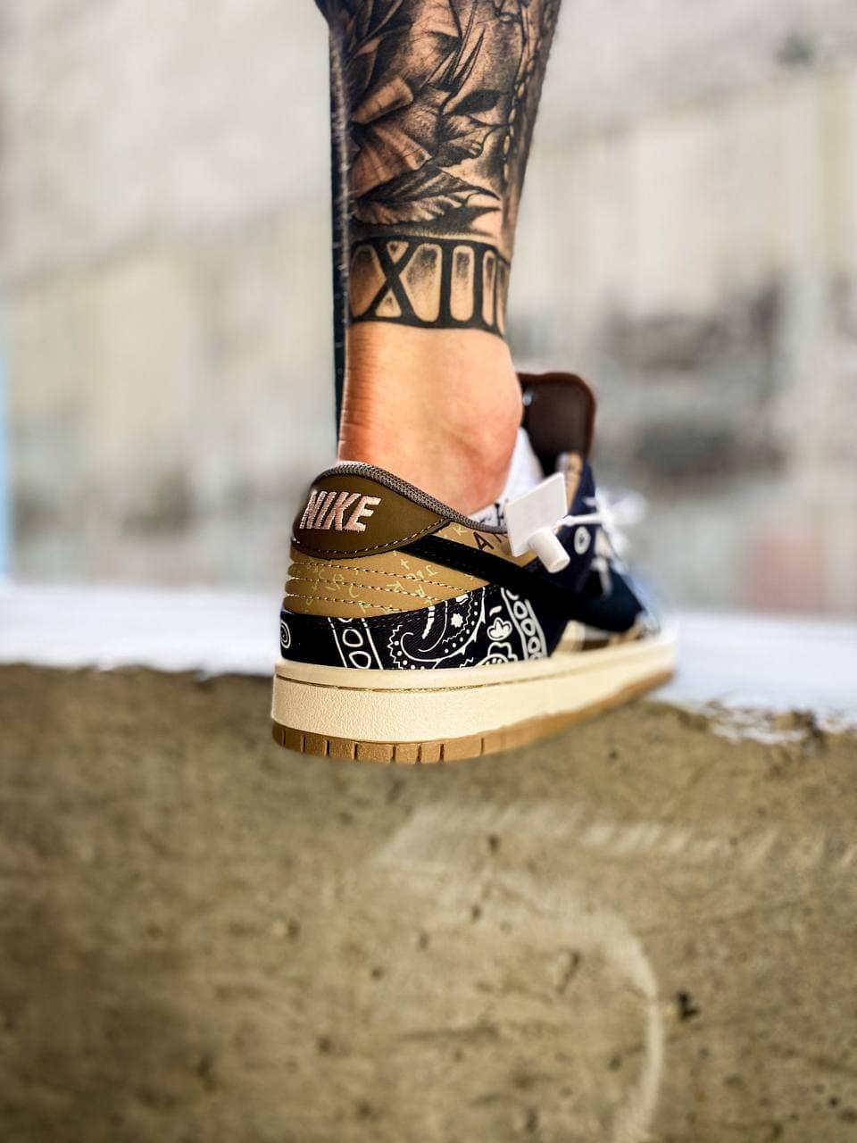 Nike SB Dunk Low x Travis Scott Cactus Jack Blue Brown