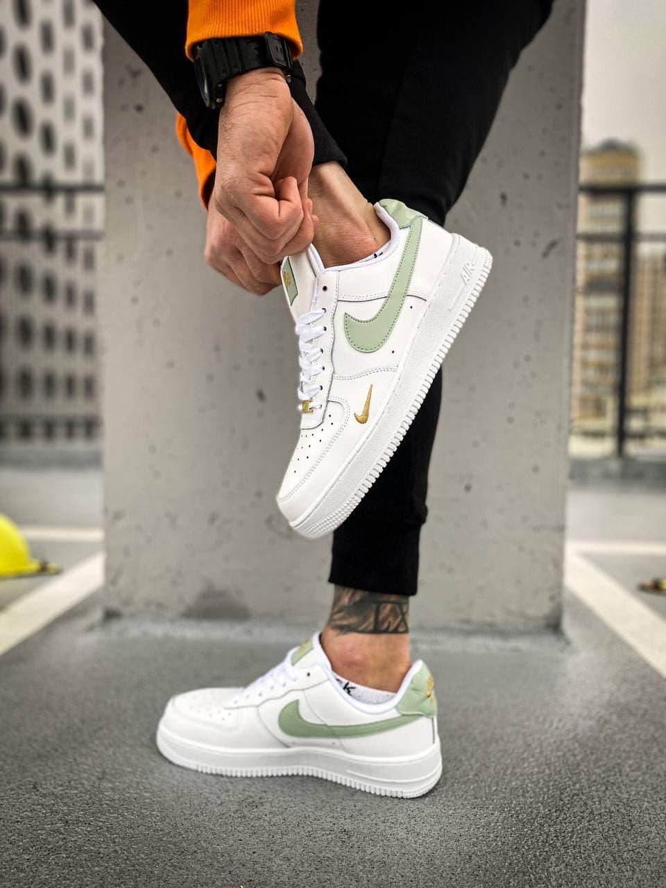 Nike Air Force 1 Low '07 Essential Green