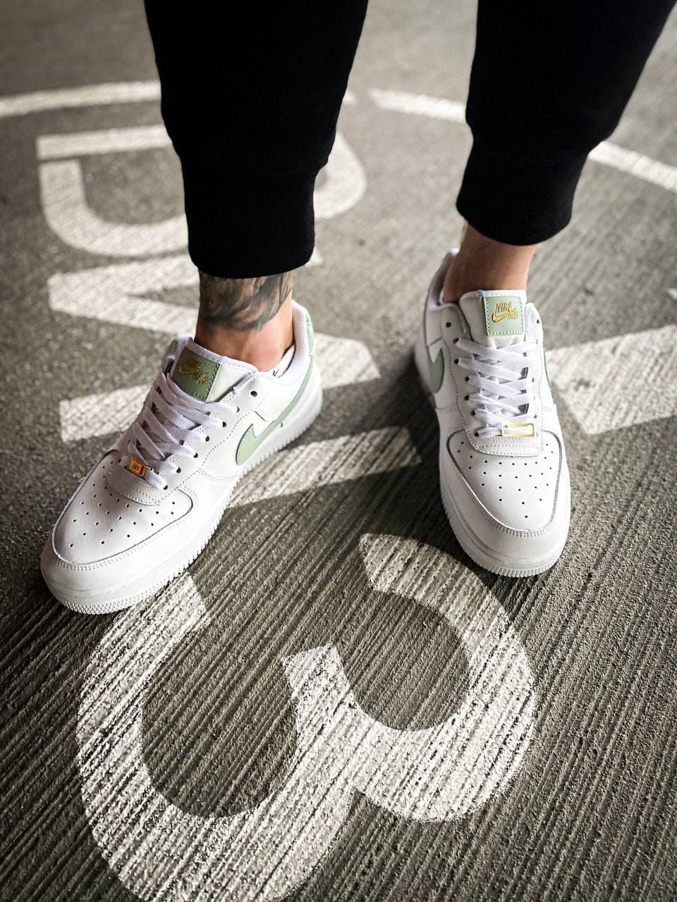 Nike Air Force 1 Low '07 Essential Green