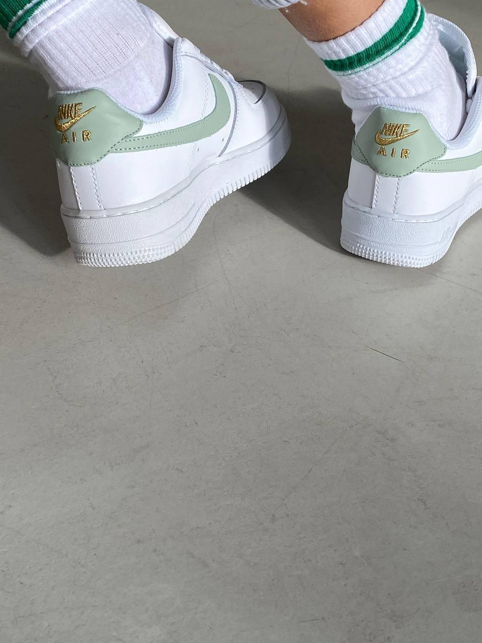 Nike Air Force 1 Low '07 Essential Green