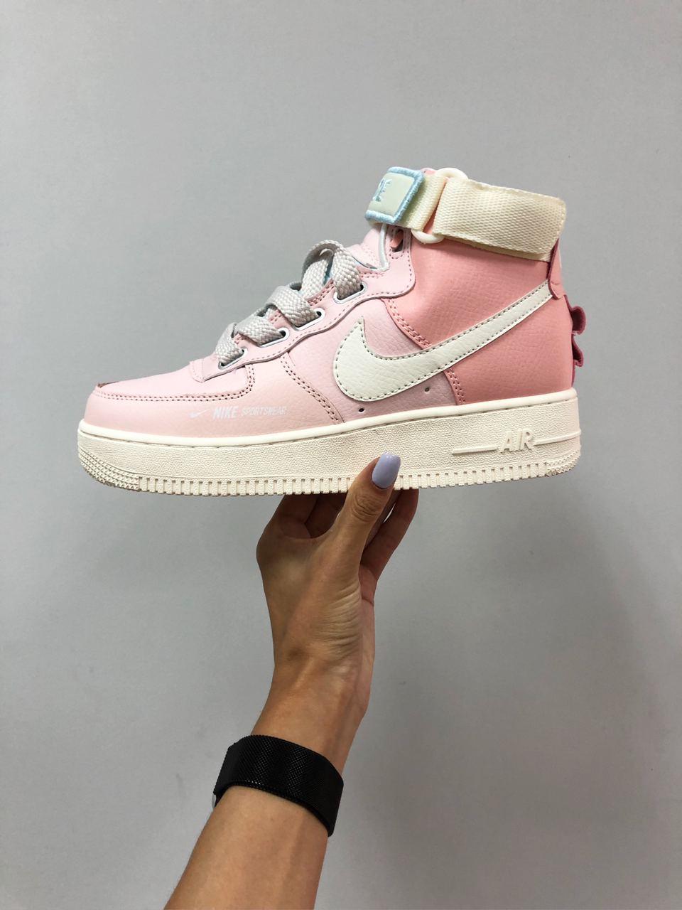 Nike Air Force 1 High Utility Pink