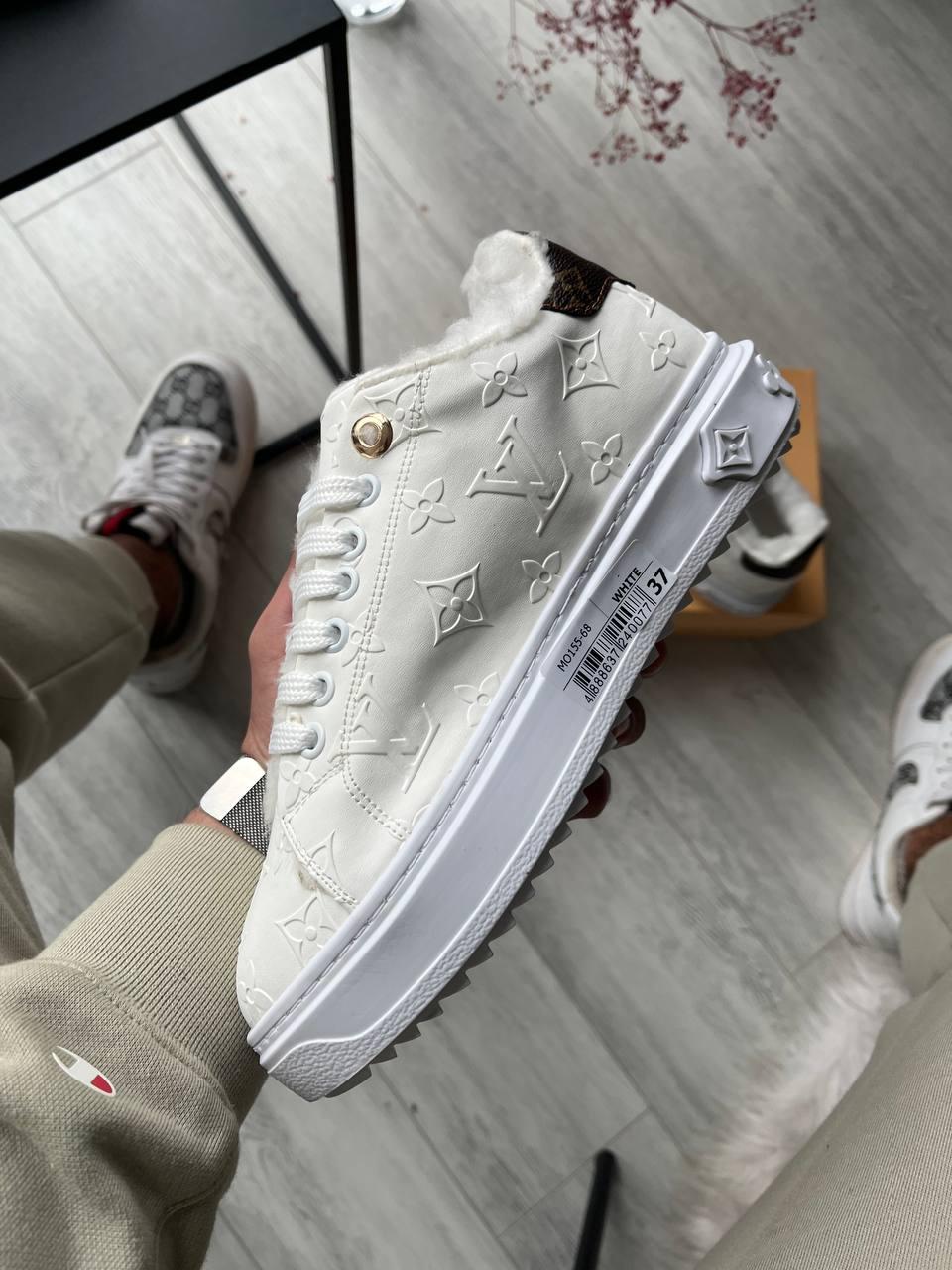 Louis Vuitton White v2