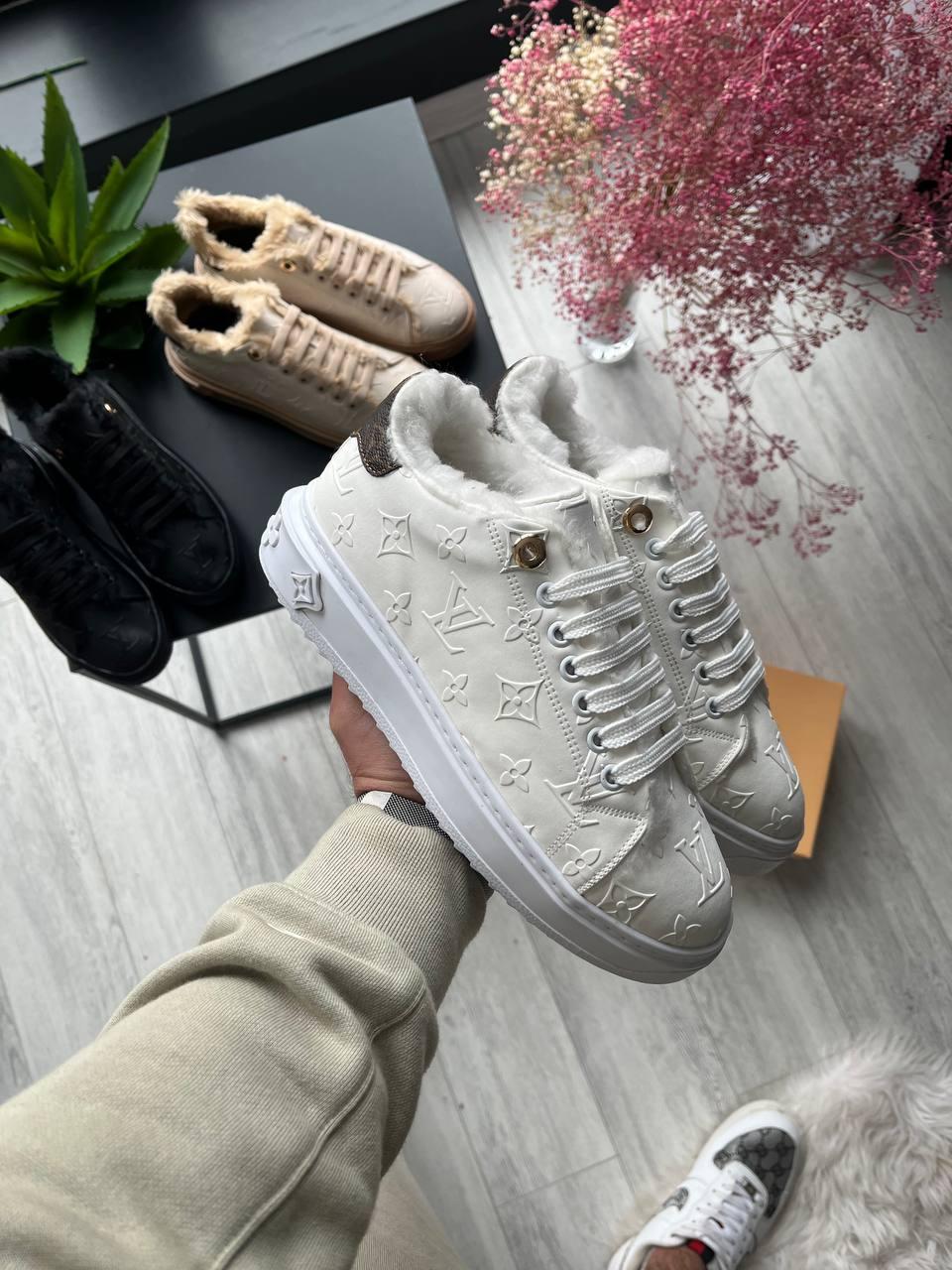 Louis Vuitton White v2