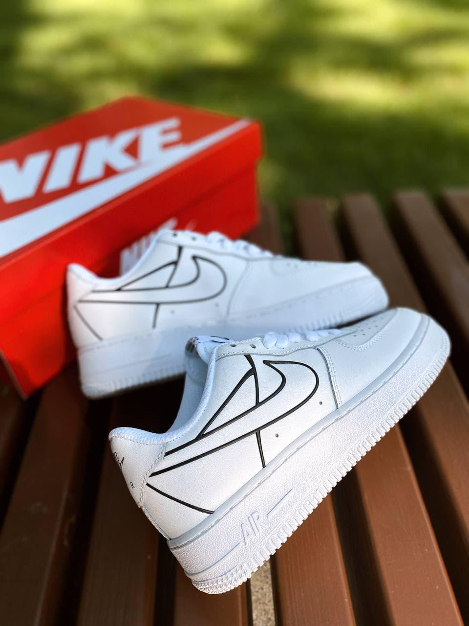 Nike Air Force 1 White Black 3D