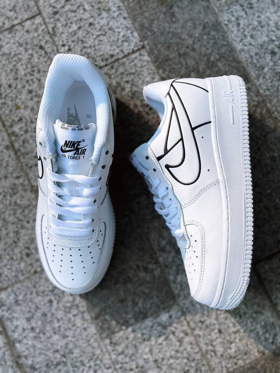 Nike Air Force 1 White Black 3D