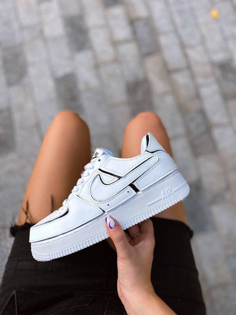 Nike AIR FORCE 1 Low Velcro