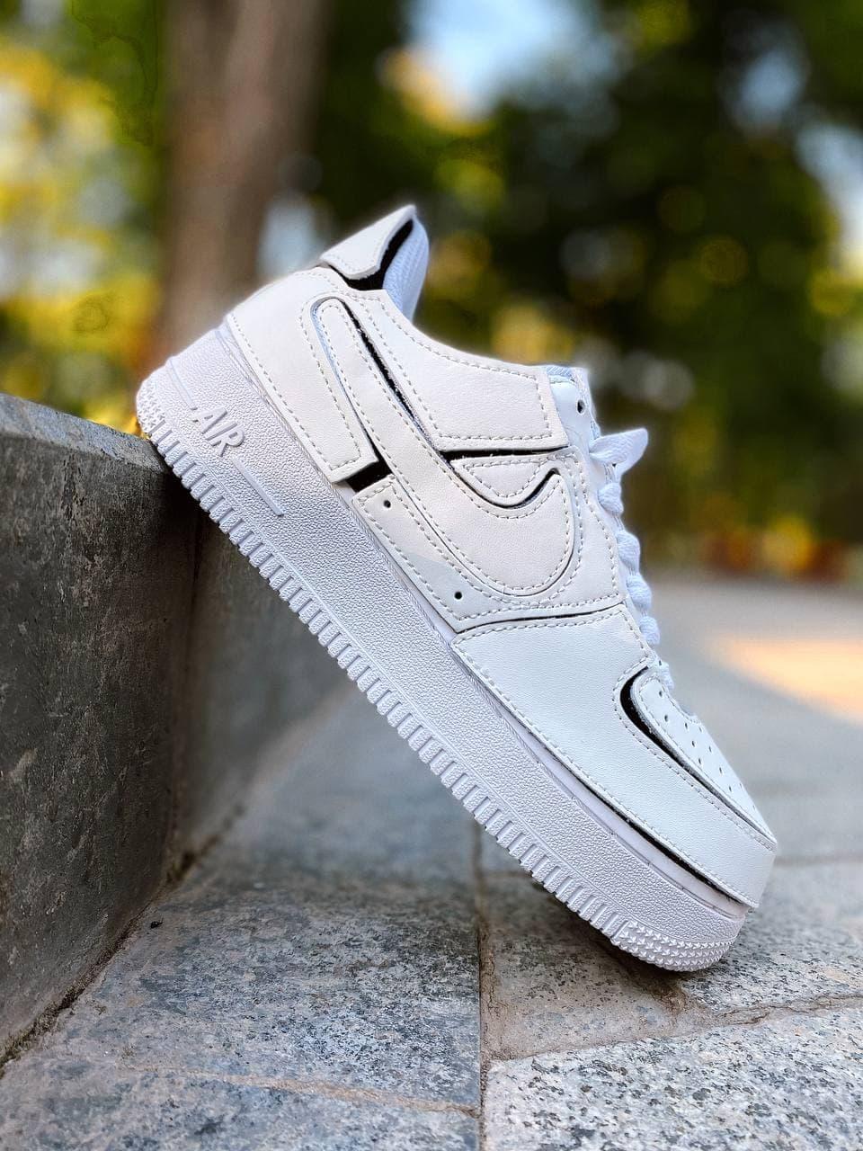 Nike AIR FORCE 1 Low Velcro