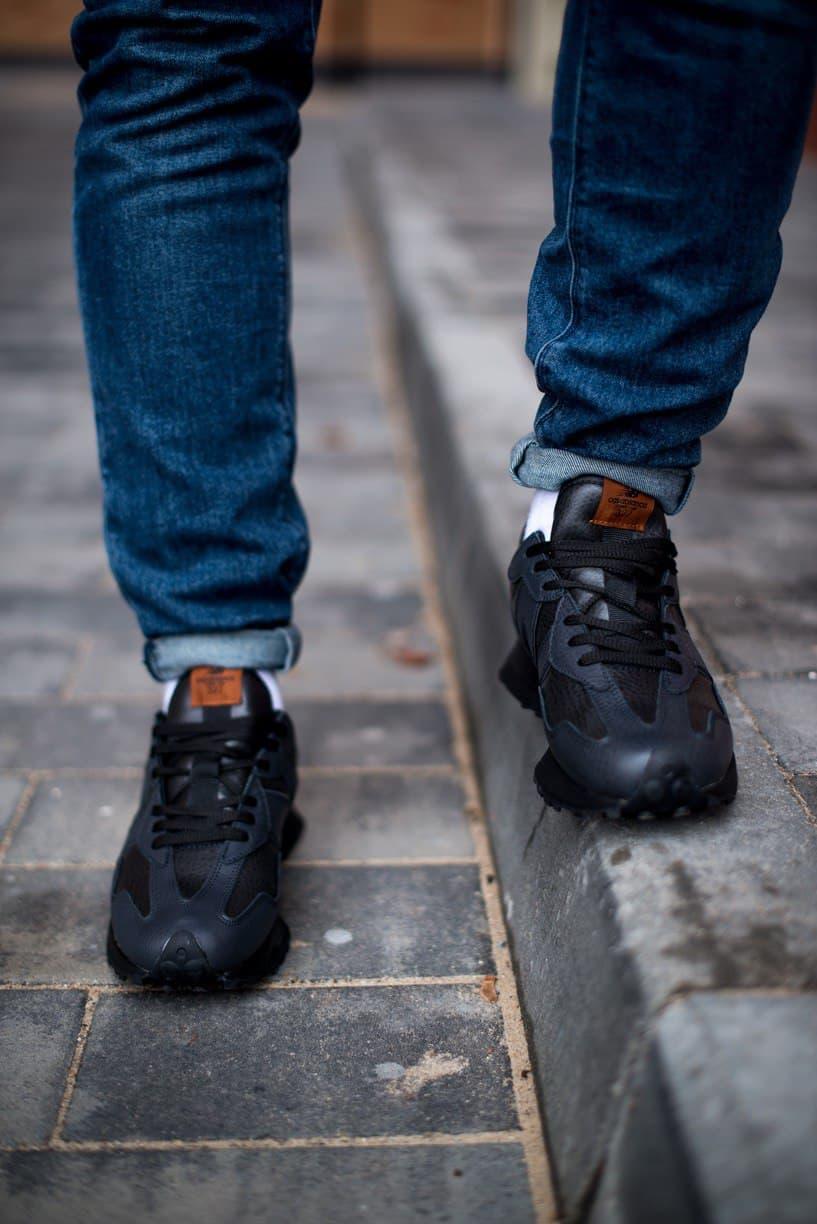 New Balance 327 Casablanca