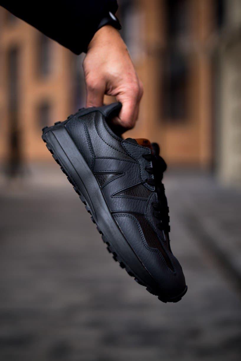 New Balance 327 Casablanca