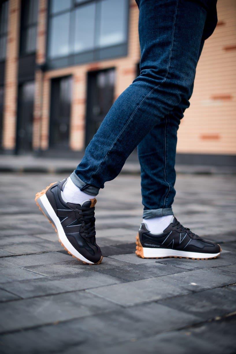 New Balance 327 Casablanca Black White
