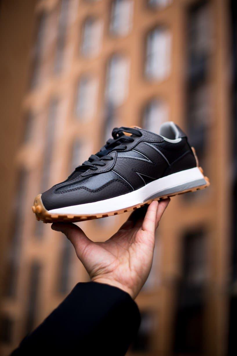 New Balance 327 Casablanca Black White