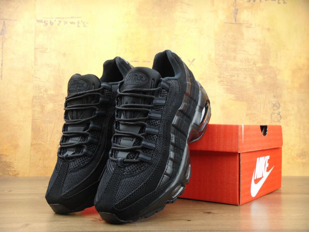 Nike Air Max 95 Black