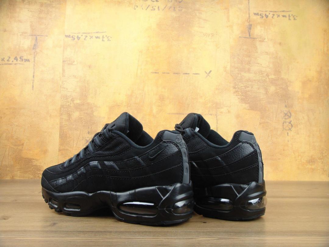 Nike Air Max 95 Black