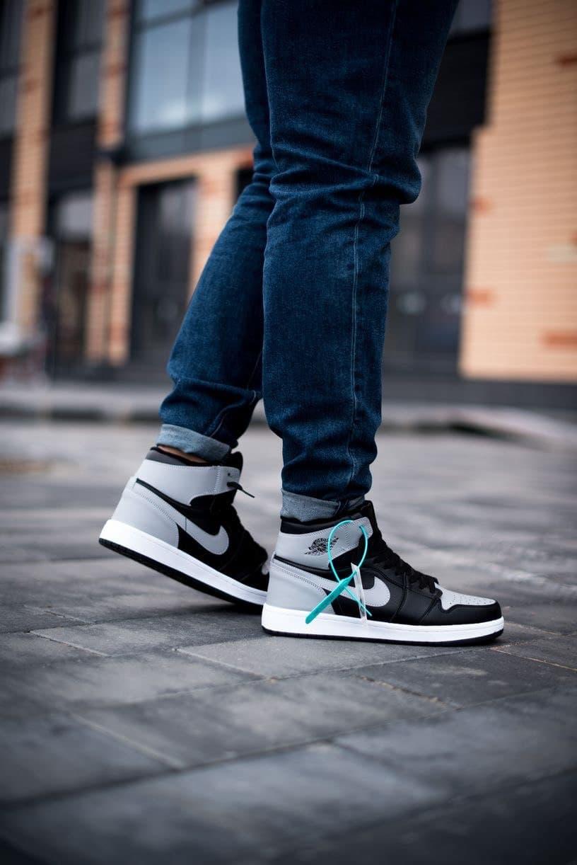 Jordan Retro 1 High Black Grey White