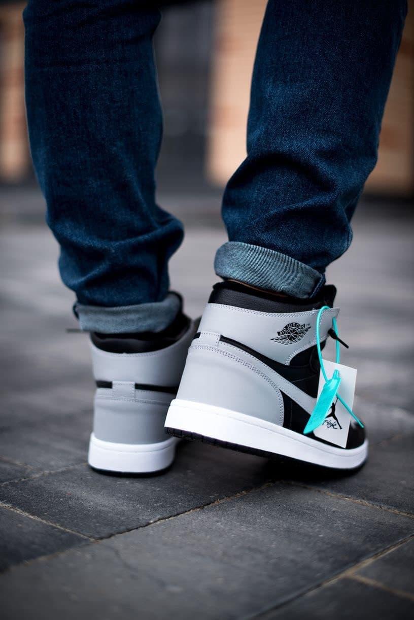 Jordan Retro 1 High Black Grey White