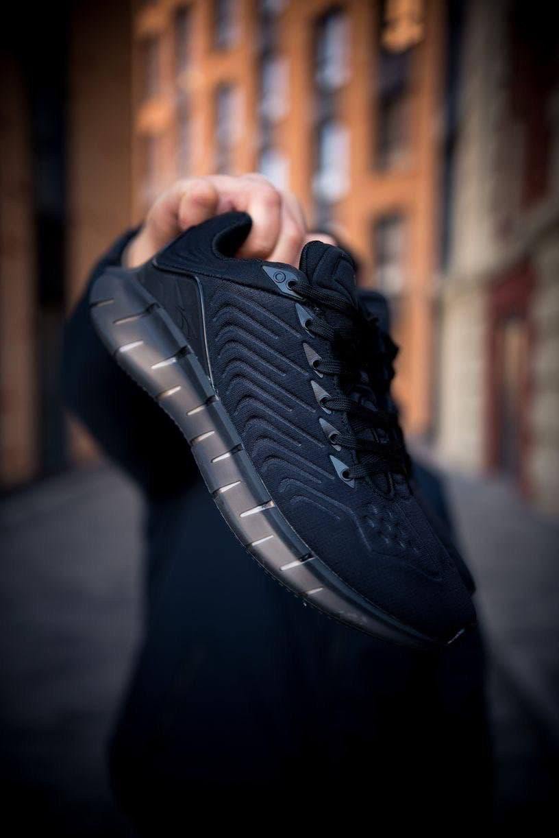Reebok Zig Kinetica Full Black