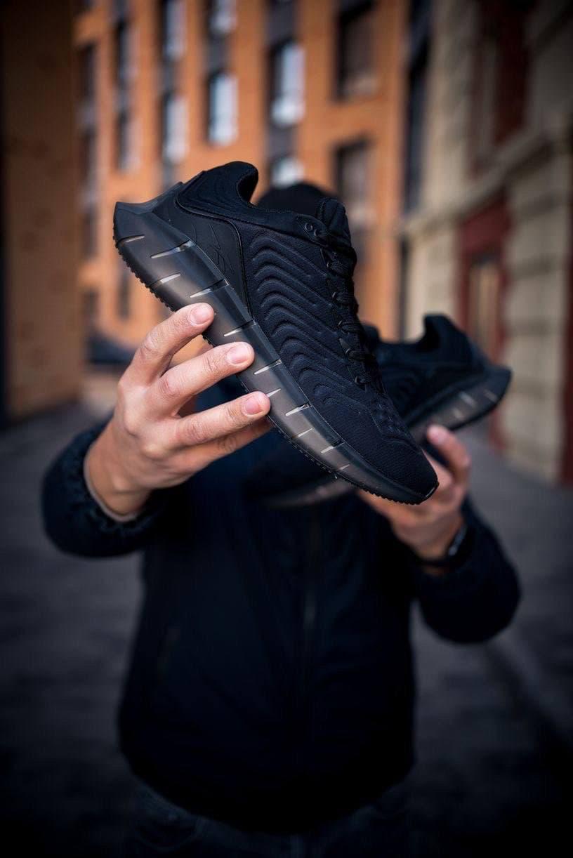 Reebok Zig Kinetica Full Black