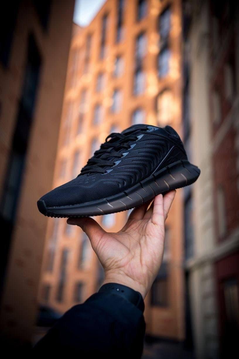 Reebok Zig Kinetica Full Black