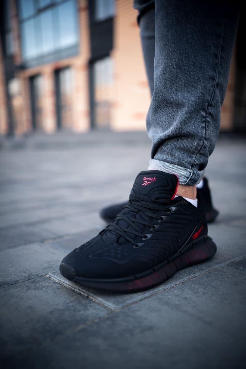 Reebok Zig Kinetica Black Red