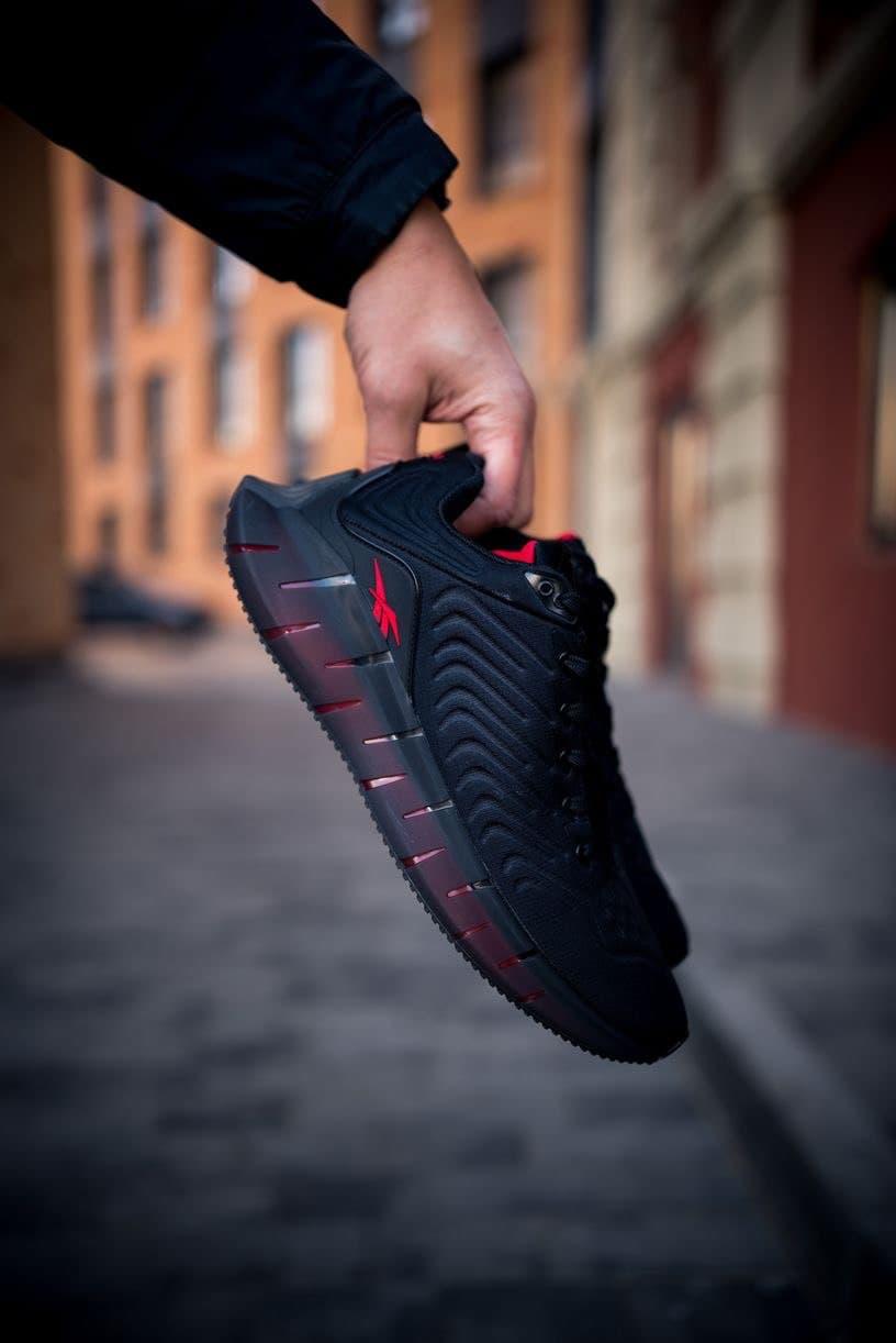 Reebok Zig Kinetica Black Red