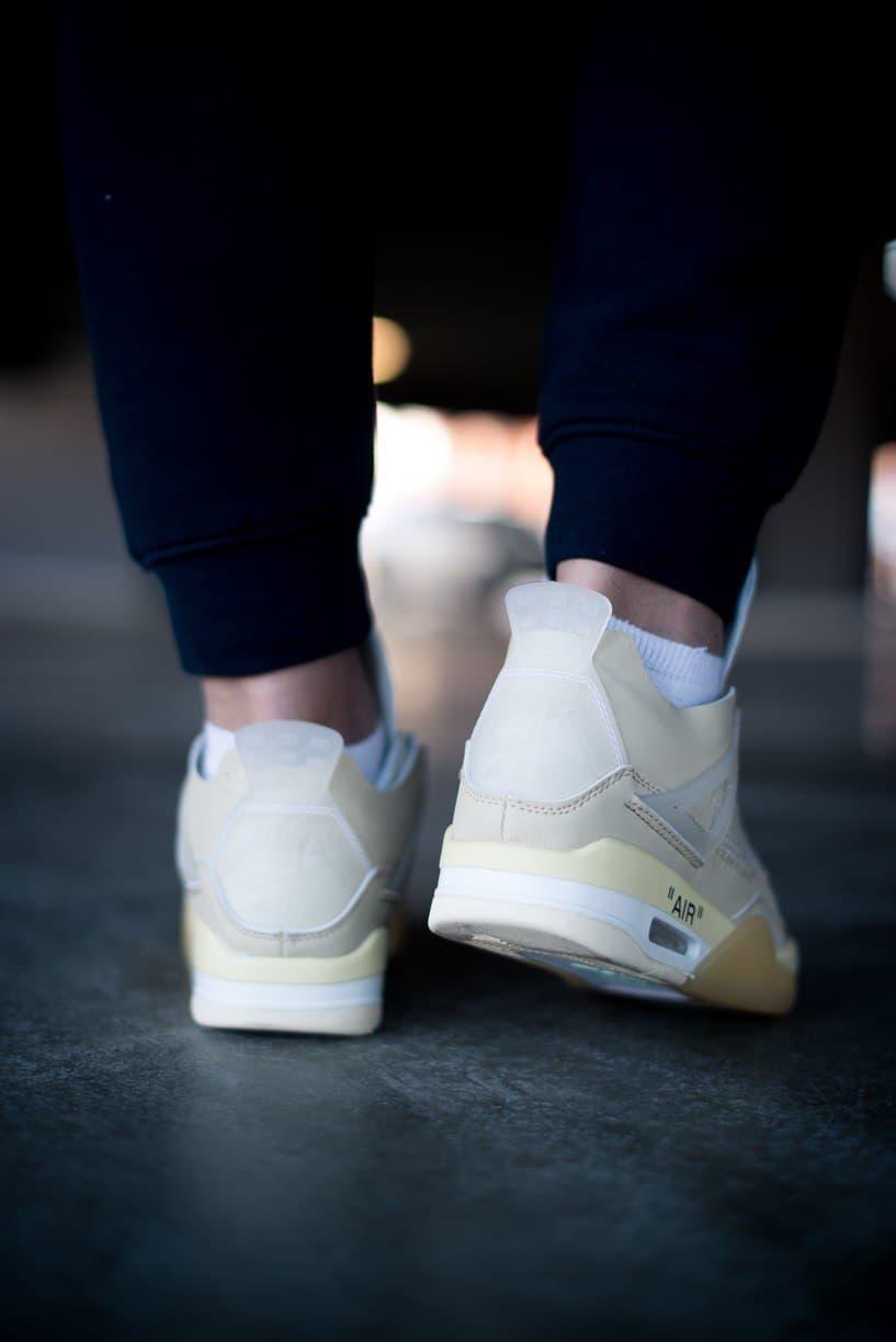 Air Jordan AIR JORDAN 4 RETRO Off-white-Sile