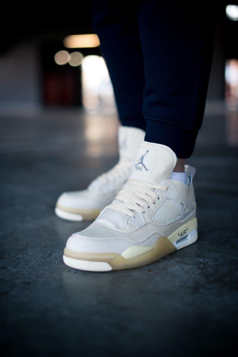 Air Jordan AIR JORDAN 4 RETRO Off-white-Sile