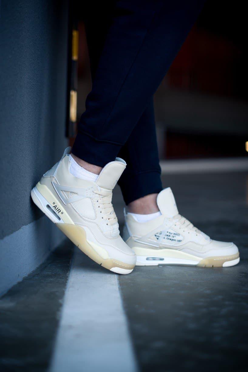 Air Jordan AIR JORDAN 4 RETRO Off-white-Sile