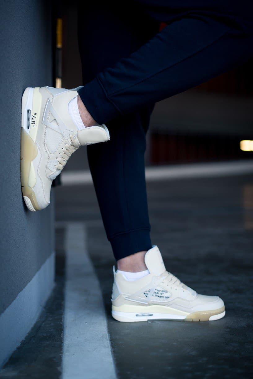 Air Jordan AIR JORDAN 4 RETRO Off-white-Sile