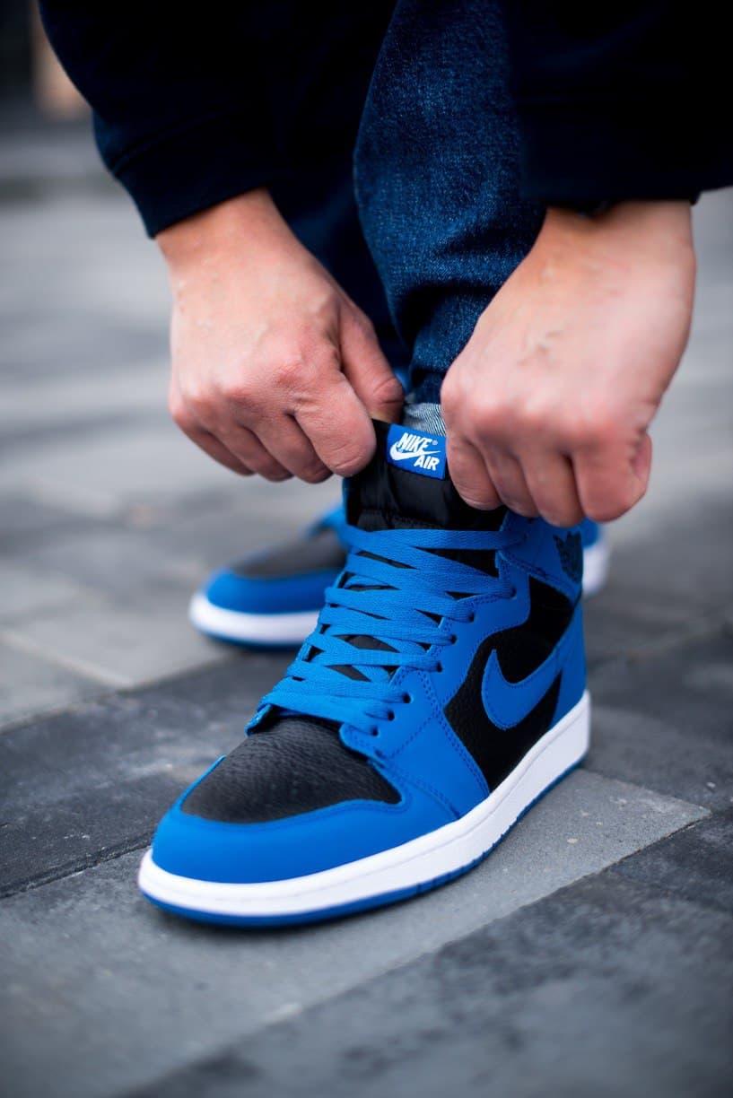 Jordan Retro 1 High Blue black
