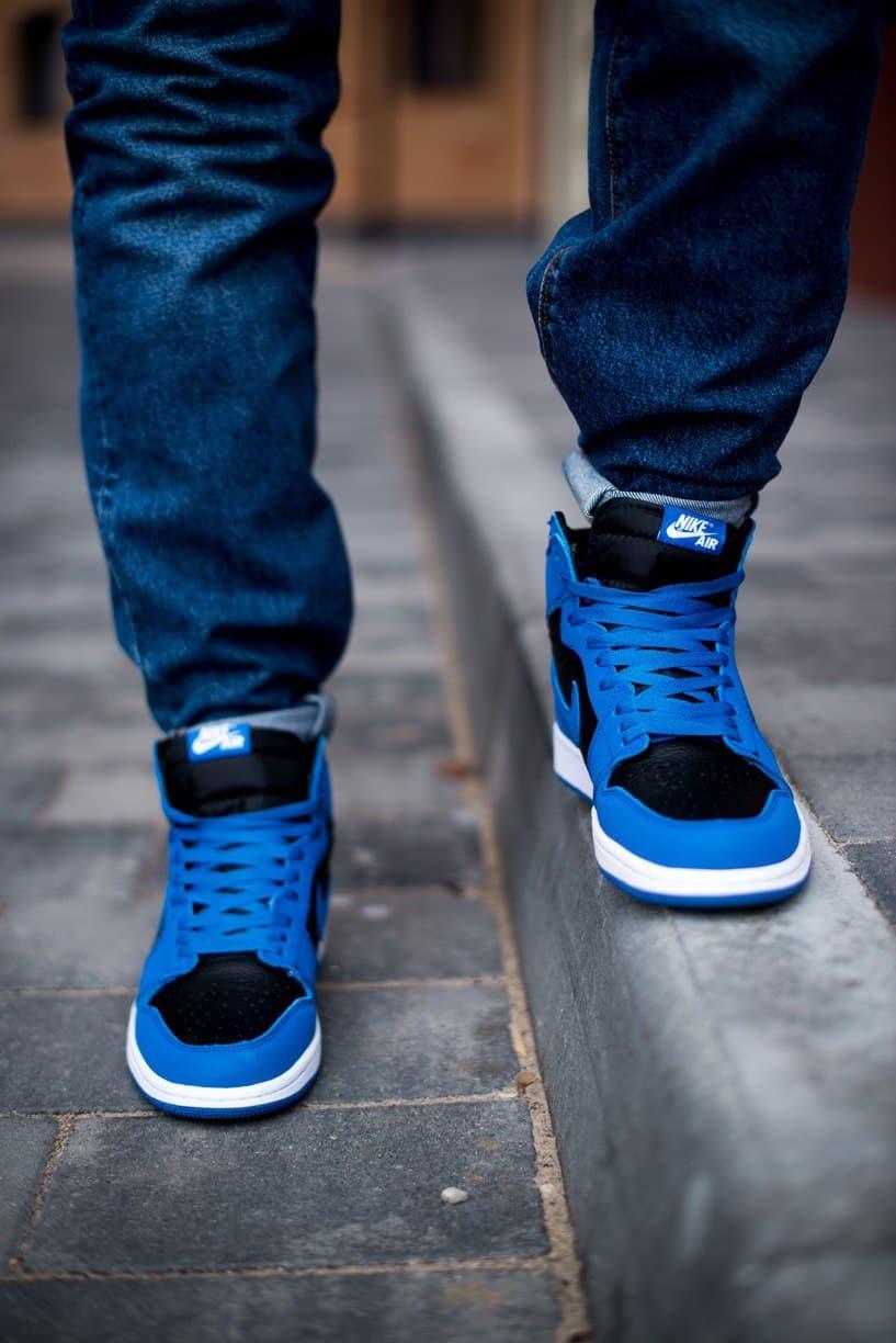 Jordan Retro 1 High Blue black