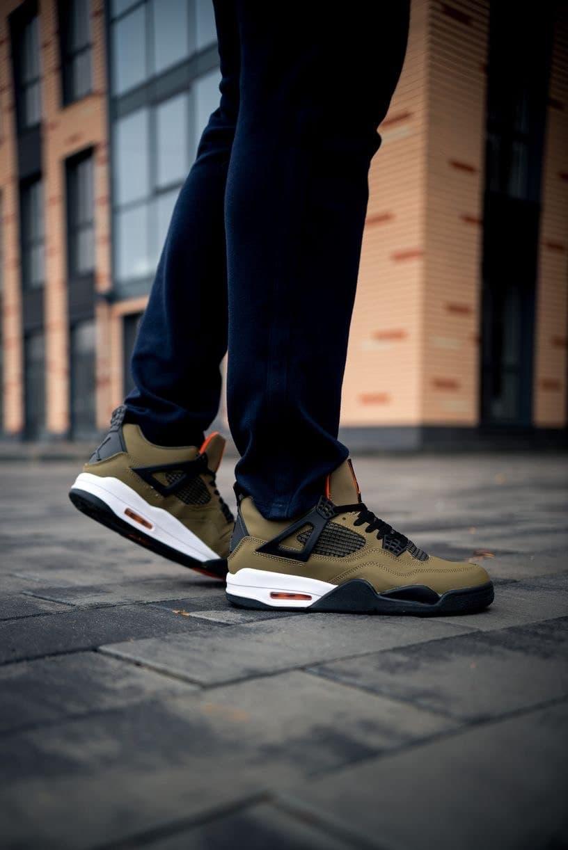 Jordan Retro 4 Khaki Black White