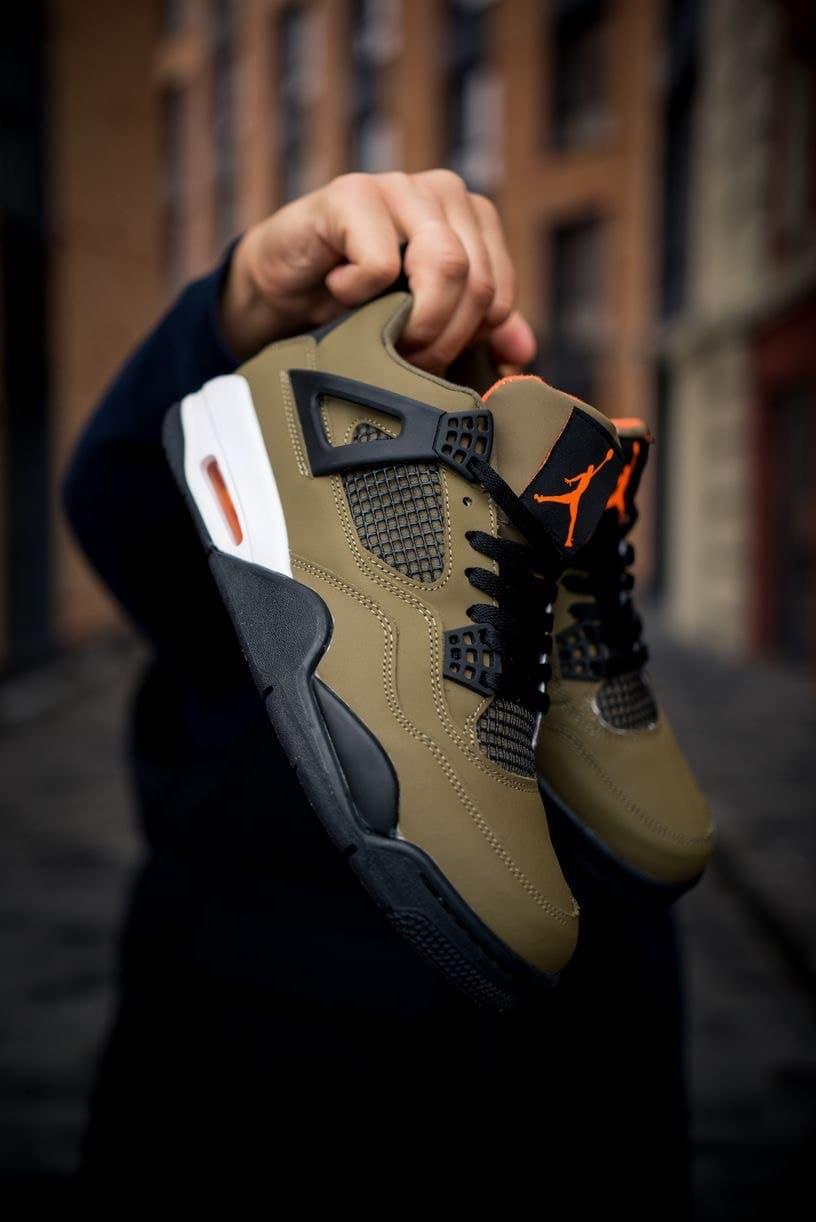 Jordan Retro 4 Khaki Black White