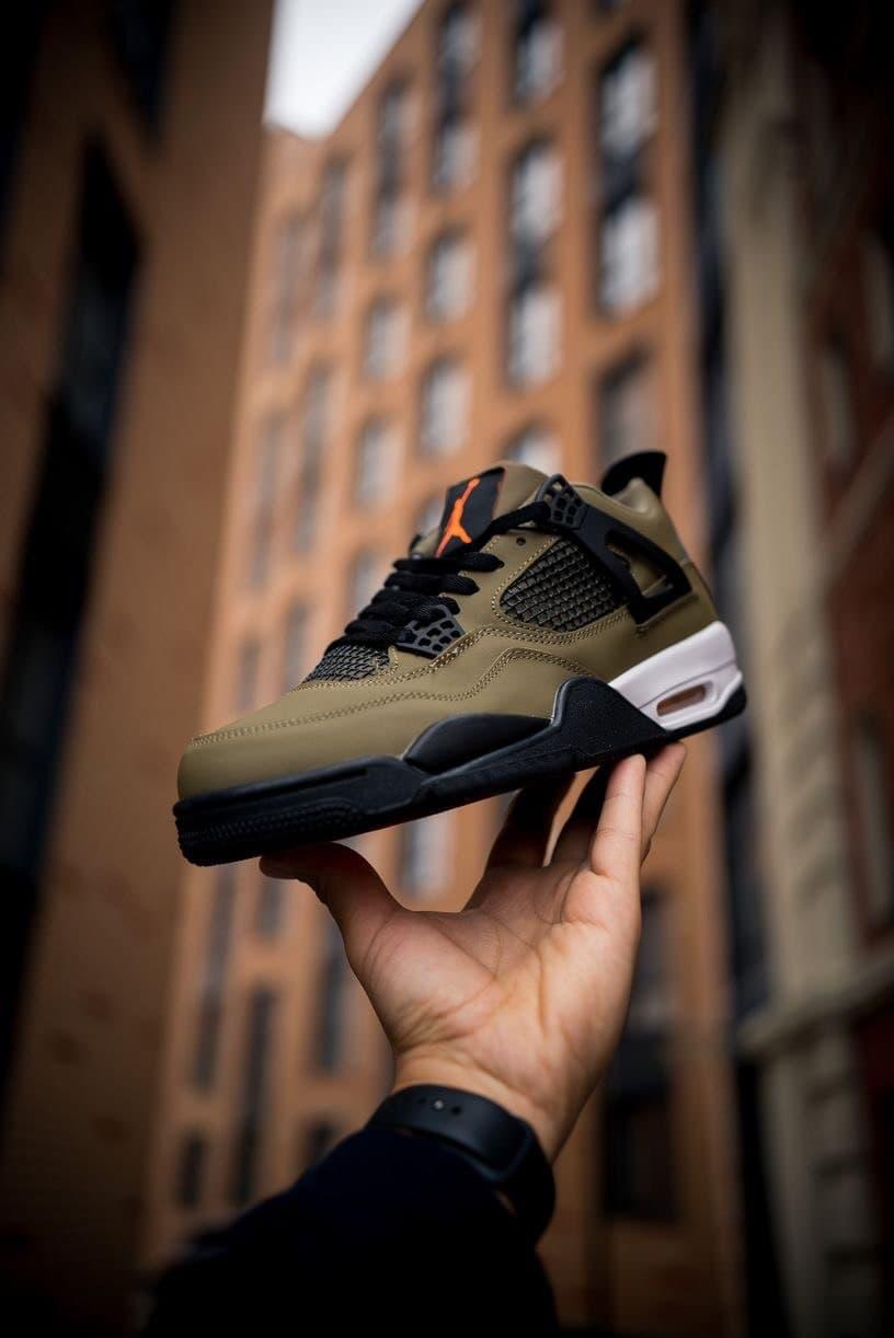Jordan Retro 4 Khaki Black White