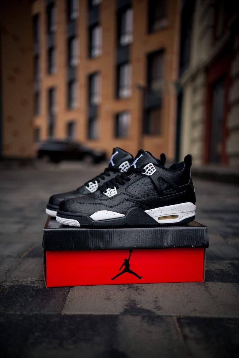 Jordan Retro 4 Oreo