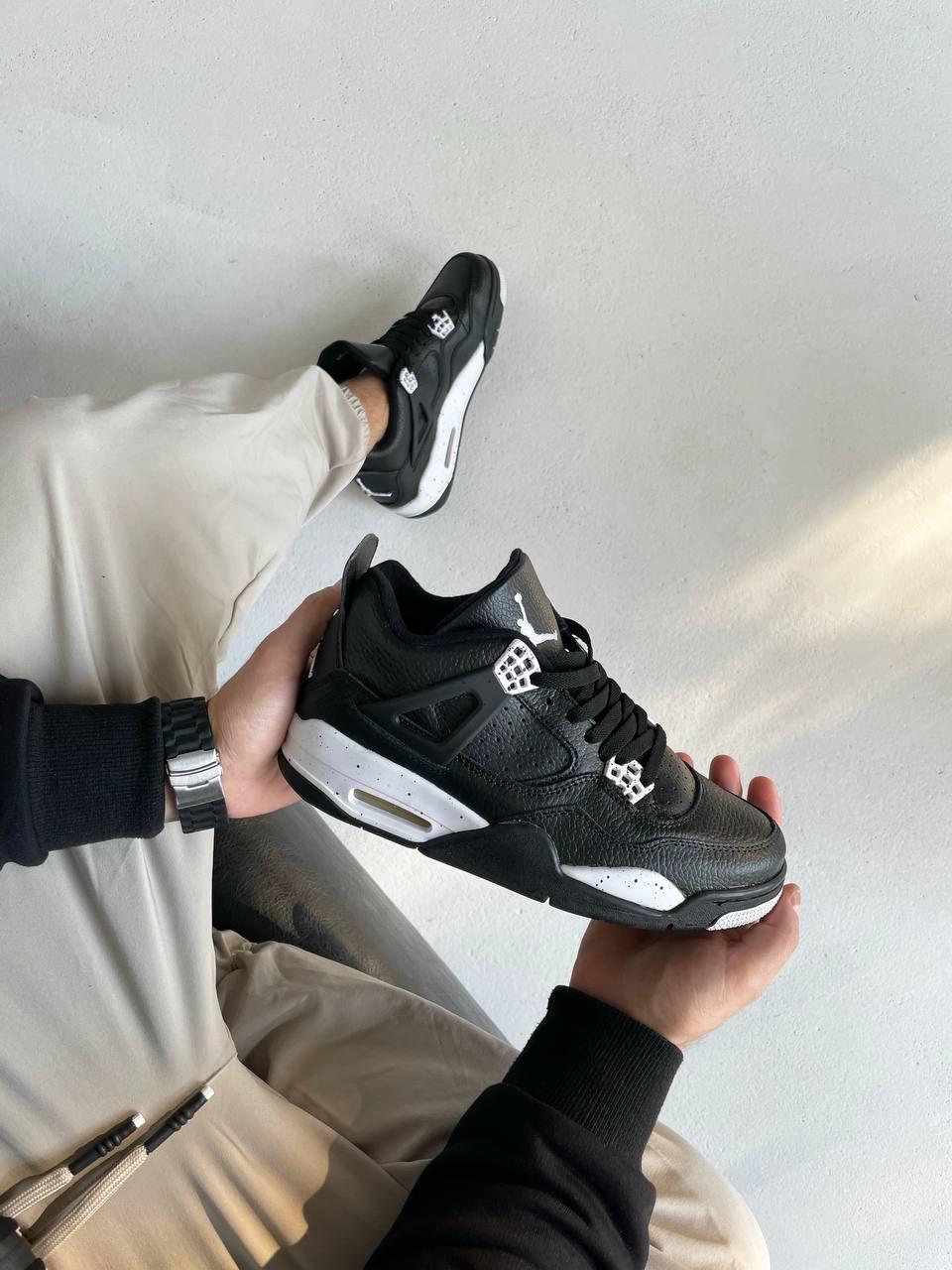 Jordan Retro 4 Oreo