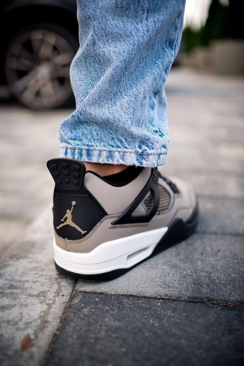 Jordan 4 Retro Taupe Haze
