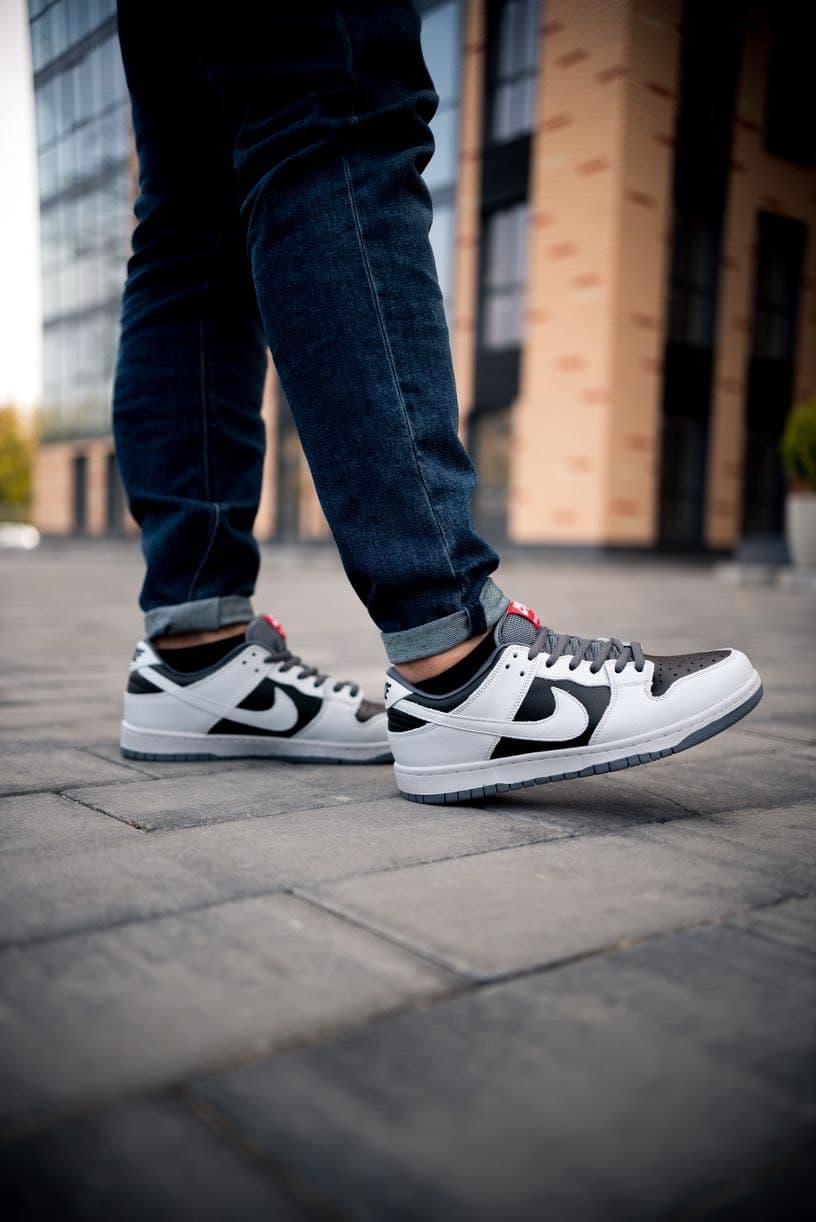 Nike SB Dunk Low White Black