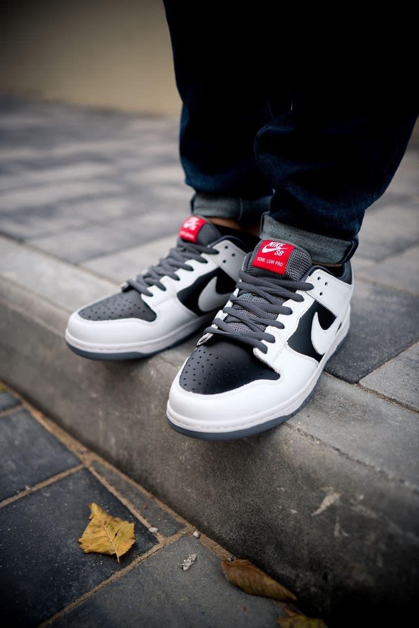 Nike SB Dunk Low White Black