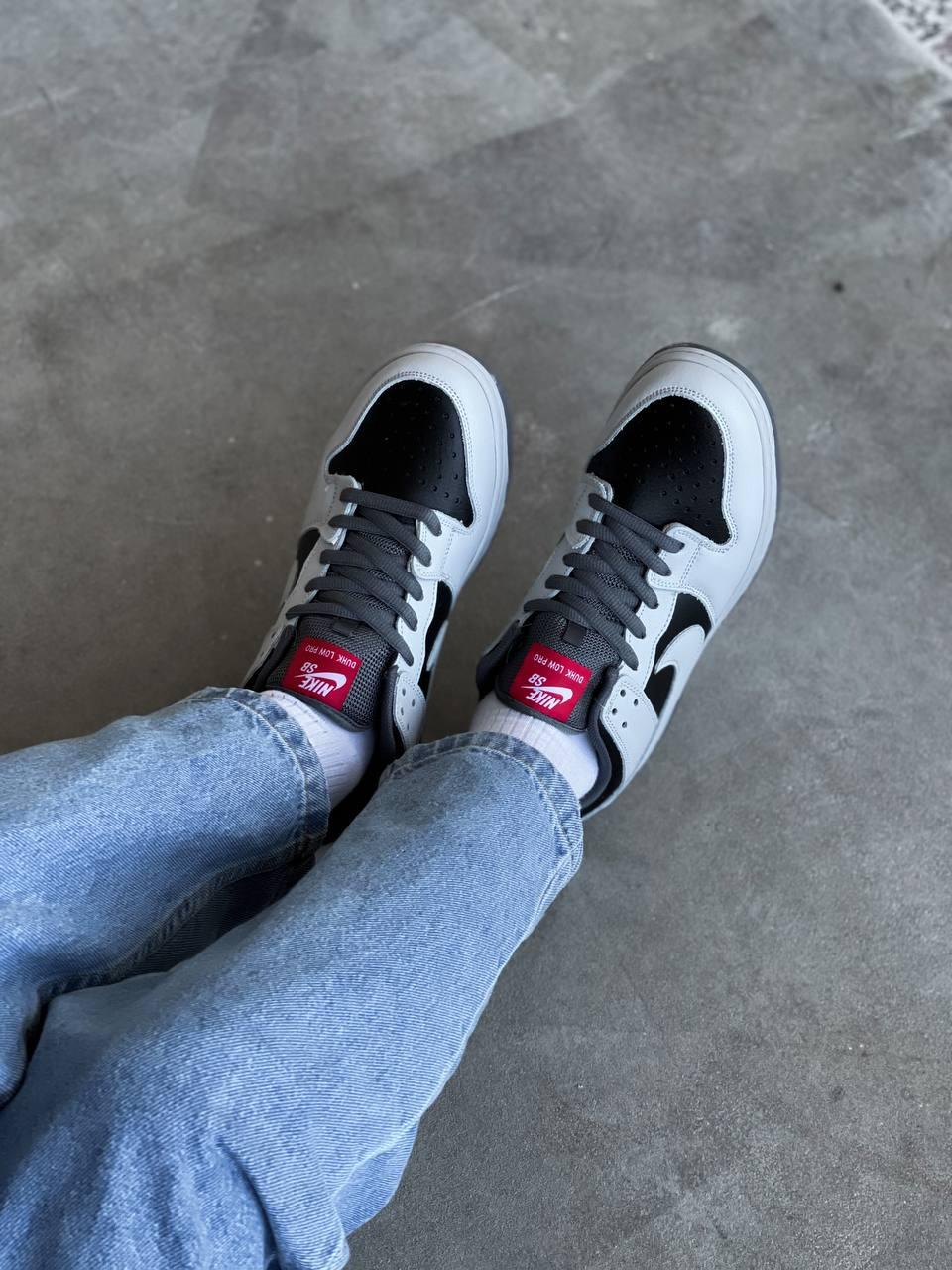 Nike SB Dunk Low White Black