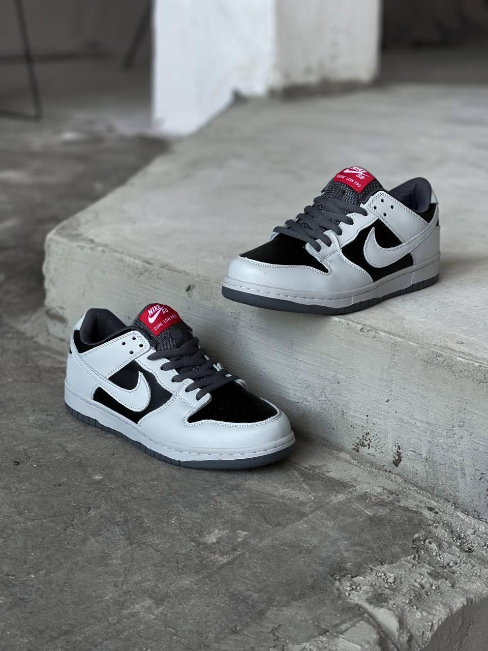 Nike SB Dunk Low White Black