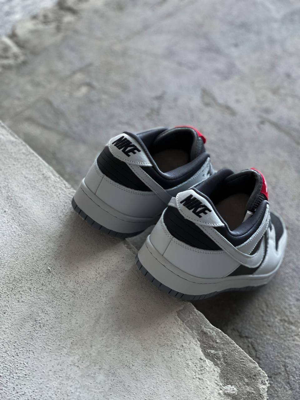 Nike SB Dunk Low White Black