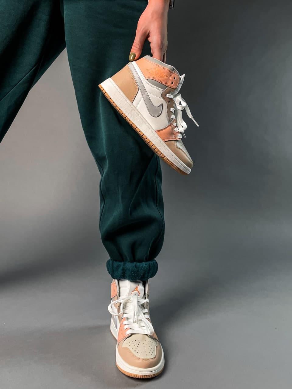 Nike Air Jordan 1 Milan