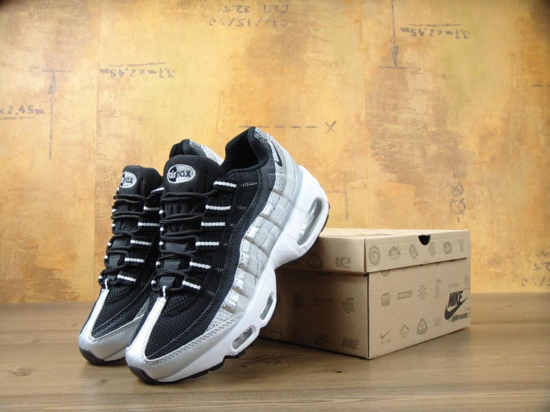 Nike Air Max 95 Silver