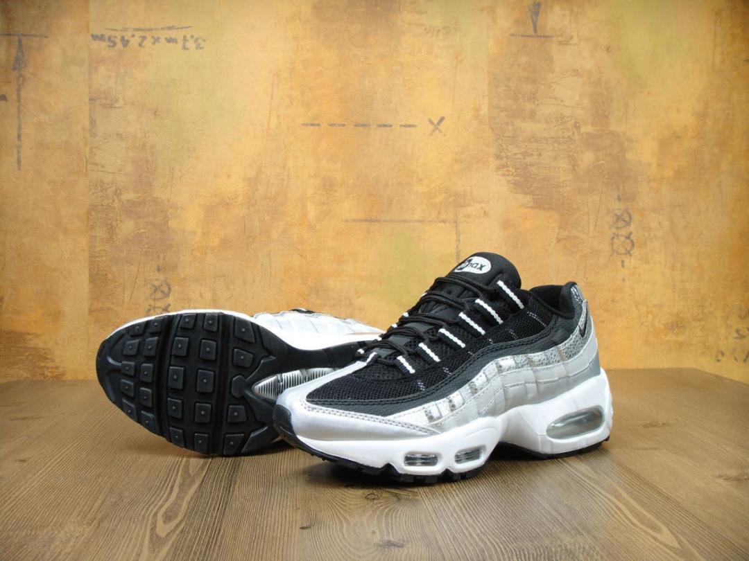 Nike Air Max 95 Silver