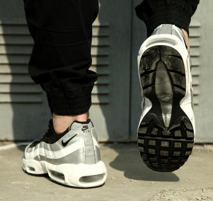Nike Air Max 95 Silver