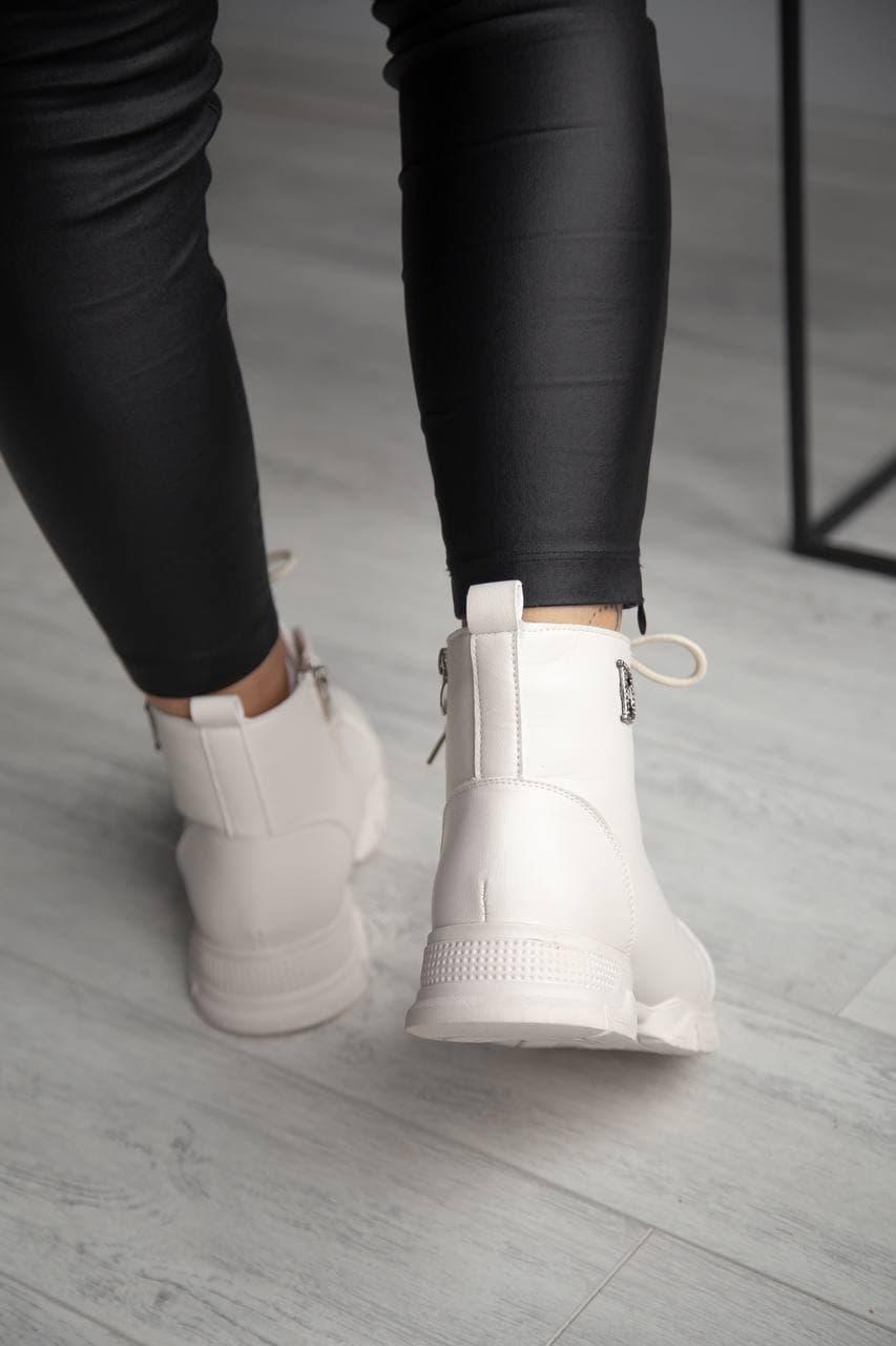 Dior Boots White Мех 2